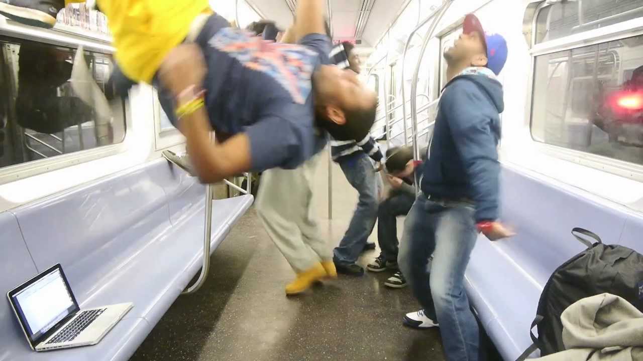 Harlem Shake on the NYC Subway!!