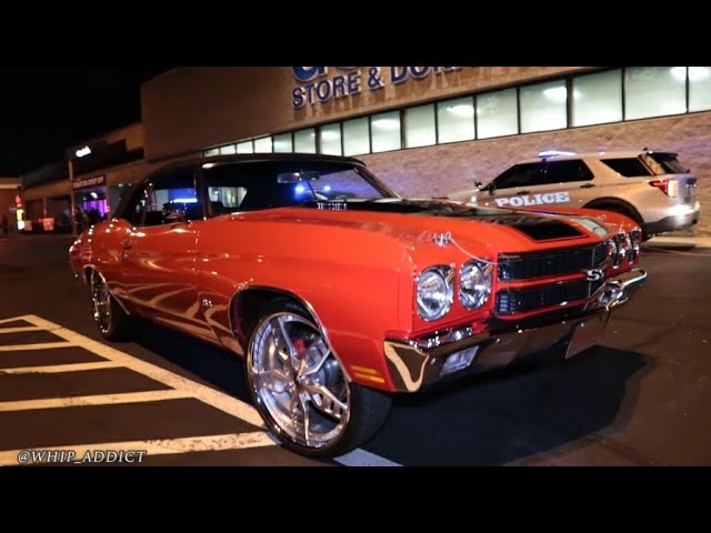 WAYNE'S GARAGE '70 CHEVELLE SS WAGON （赤） Amazon.com: Hot Wheels 2022 - '70 Chevelle SS Wagon - RED