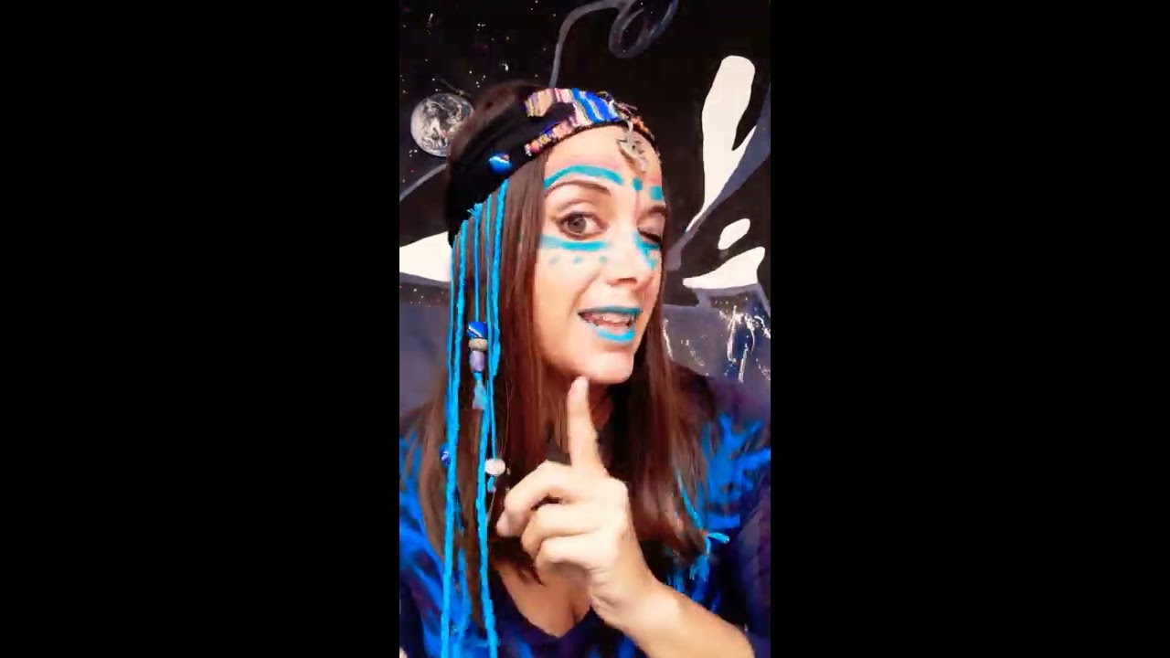 Mamaqucha:  Océanos y plástico