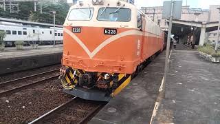 521次莒光號本務E228經海線往潮州113/6/10樹林站開車