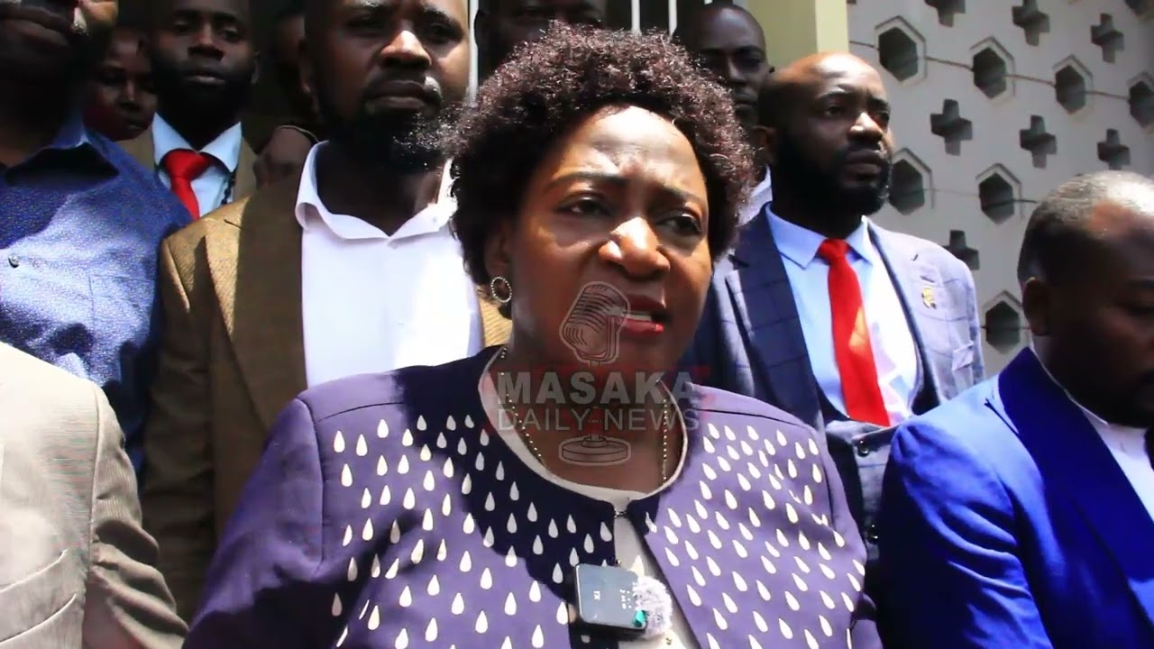 NAMEERE VS NALUBOWA. DRAMA IN COURT AS JUDGE KINOBE REFUTES TO STEP ASIDE FROM NALUBOWA'S CASE. 