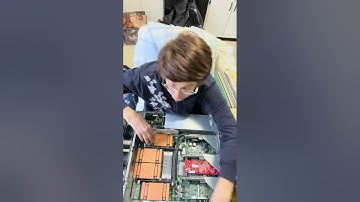 To scrap or not to scrap?  Sun Microsystems Sunfire X 4450. Who says lightning doesn’t strike twice?