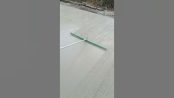 Tạo nhám mặt bê-tông đường