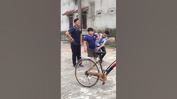 Trận combat của trẻ trâu (part 1)