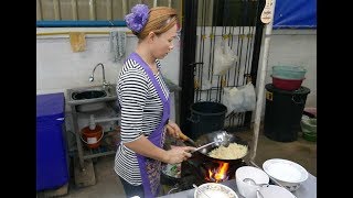 Crab Fried Rice - Thai Street Vendor Flips It