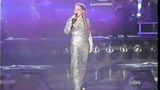 Gloria Estefan _ Heaven's what i feel (live music awards)