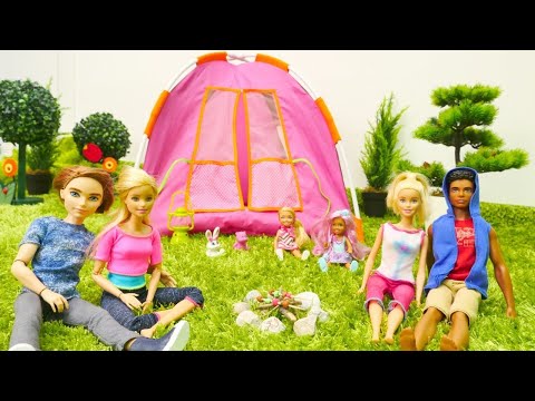 Barbie oyunları. Barbie ailesi ile kamp oyunları. Kız videoları