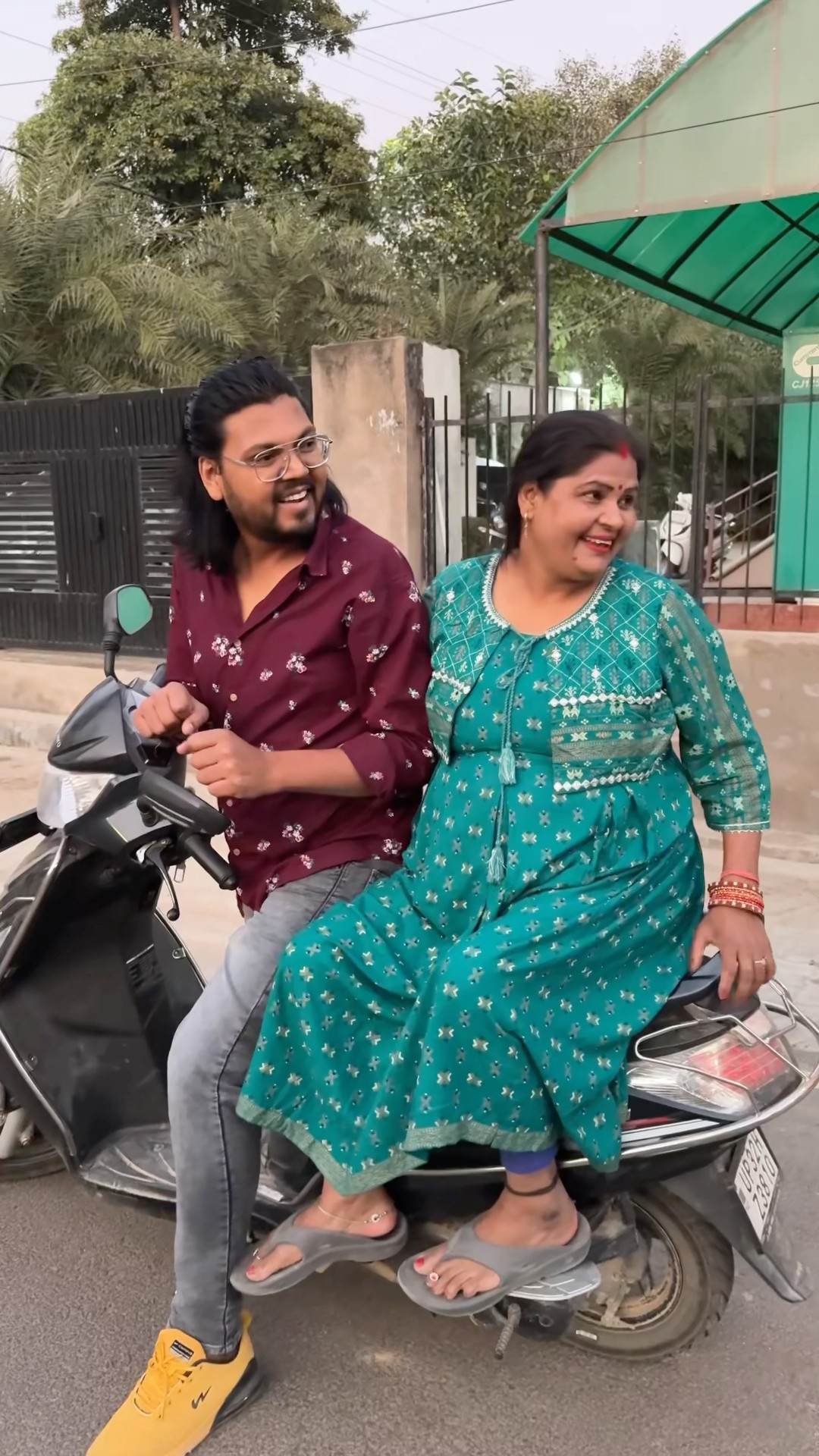 Bachcho ne Scam kar diya ?? #shorts #funny #comedy #youtubeshorts #funnyvideo #comedyshorts