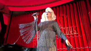 Velma Celli & her Divas - Crazy Coqs