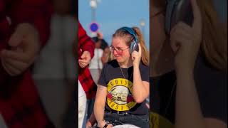 🇬🇧 London Girl Heard Surah Luqman on Headphones ❤️ Heart Touching Reaction #shorts #shortsfeed