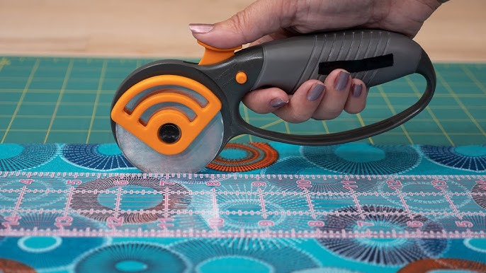 Sewing How To: Rotary Cutter & Cutting Mat
