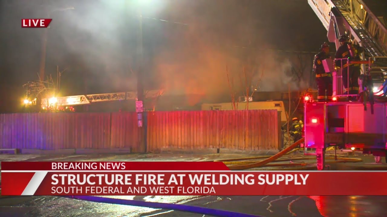 Crews battle fire at Denver welding supply shop - YouTube