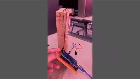 MONITORING KETINGGIAN AIR MENGGUNAKAN MATLAB