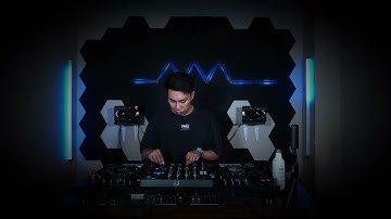 Louis Leibniz - Dj Mix Number 01 [High Tech Minimal]