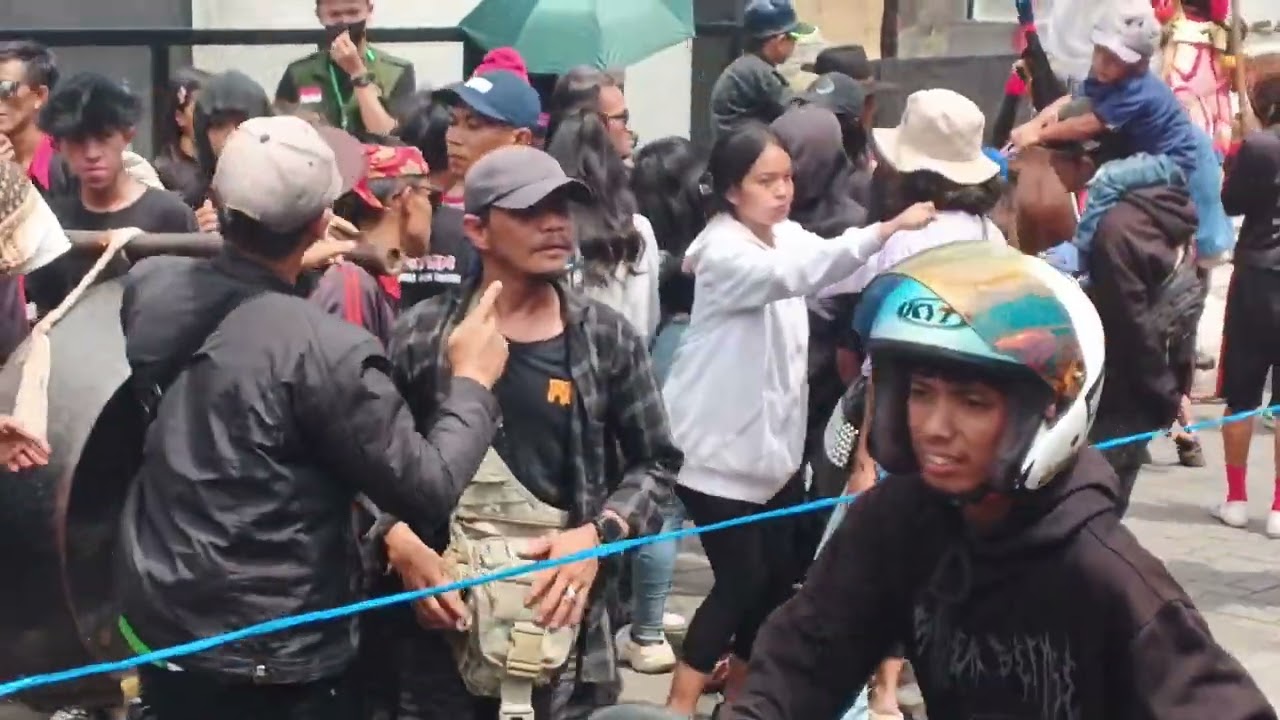 KEMERIAHAN CUTA MUDA LIVE DI CIMANDE