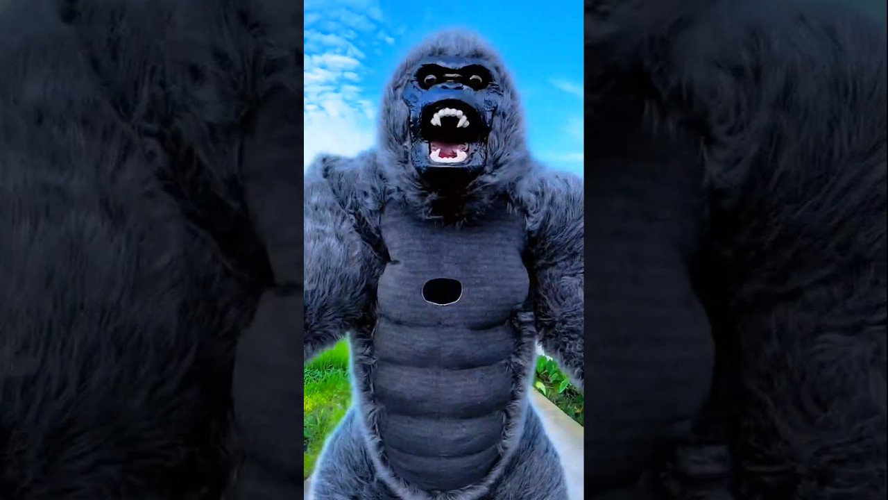 Saving My Sister from a Lion🦁… in a Gorilla Suit🦍😱! 