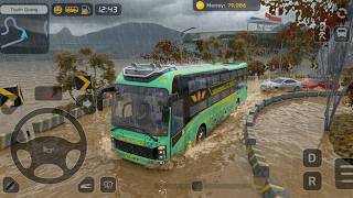 Coach Bus Simulator Vietnam - Driving Through a Thunderstorm on Dangerous Zigzag Roads! screenshot 4
