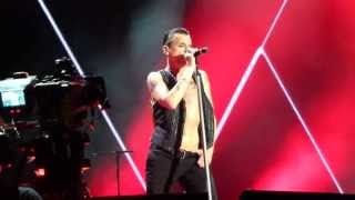 Video thumbnail of "Depeche Mode A Pain That I'm Used To Live Roma 2013 Full HD1080p"