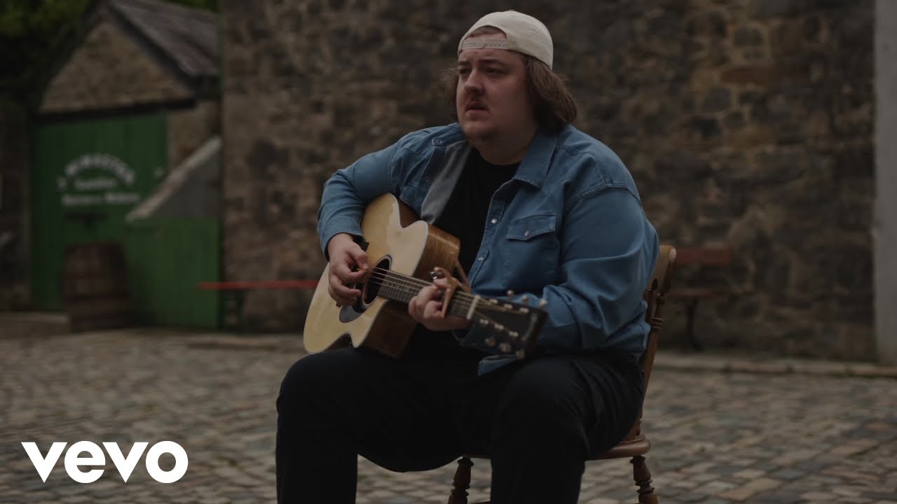 Gareth - High On Love (Official)