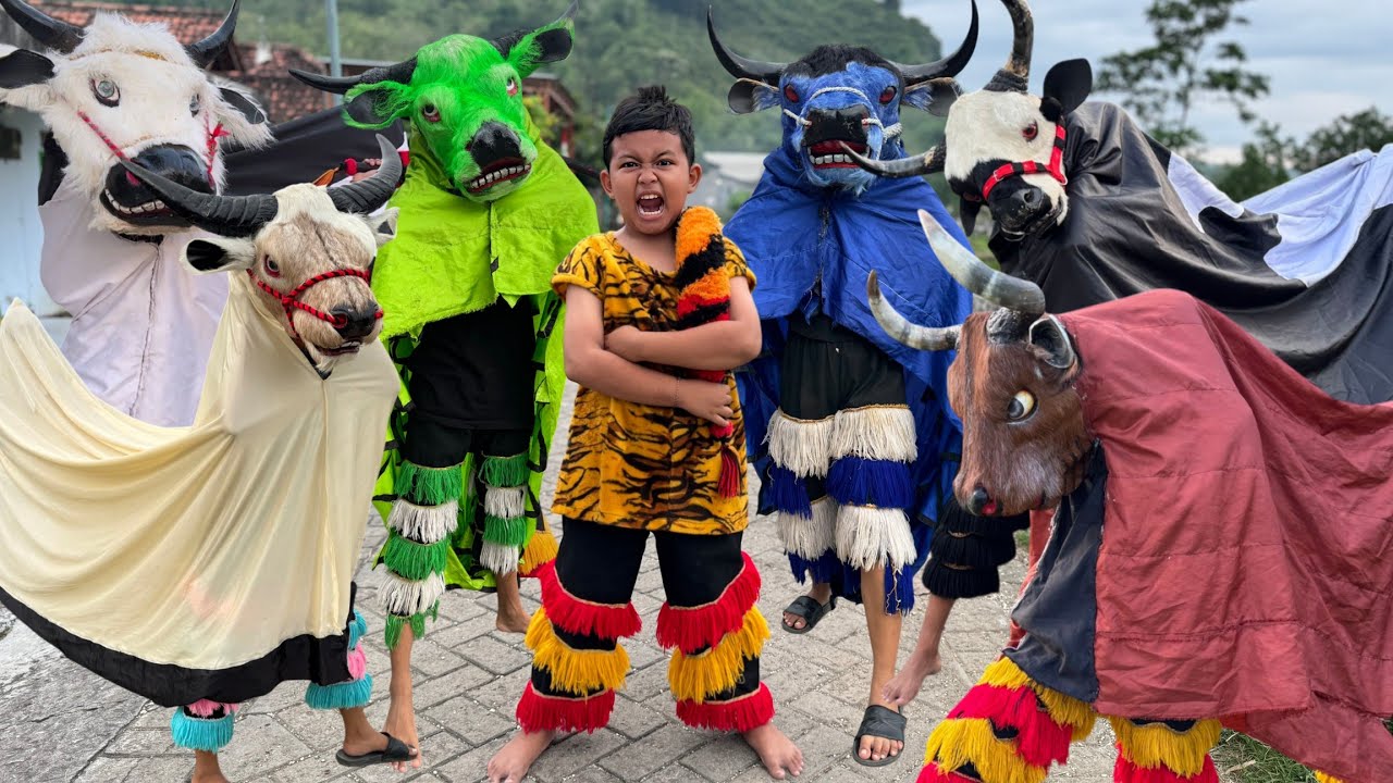 VICHO BOCAH NGEVLOG MEREVIEW BANTENGAN BEROT BERSAMA TEMAN TEMANNYA 