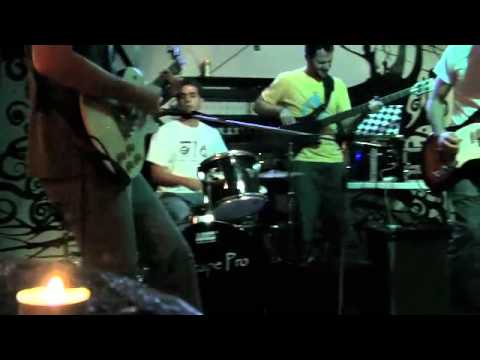 the/uncharted/studio presents - Almas Band 3/5/11 - show