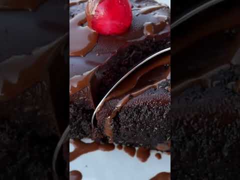 Σοκολαση!!!!Ποιος δεν αγαπάει Σοκολατόπιτα🍫🍫🍫🍫🍫Αυτήν όμως την Σοκολατόπιτα μου θα την ερωτευτείς!