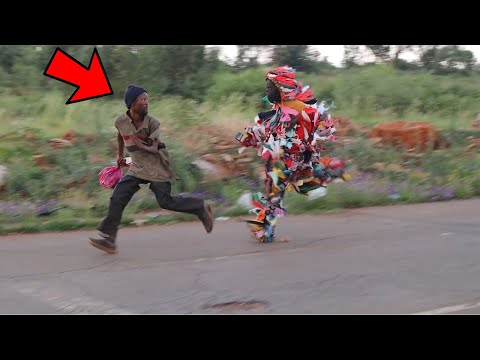 MAD MAN PRANK IN SOUTH AFRICA