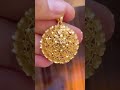 Gold pendant design