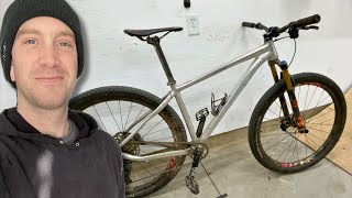 19.1K Run | Washing the XCO HEAP | Mac and Cheese
Merchandise Site (STICKERS, HATS, SHIRTS):
https://spindatt.com
Curious About My Gear?
Tools
REPAIR STAND: https://bit.ly/3pzPtBA
Allen Keys: https://bit.ly/3zhzJT7
Screwdrivers: https://bit.ly/3knrmPJ
Metric Wrenches: https://bit.ly/3JJRt0M
Tire Levers: http://amzn.to/2DyUc8g
Cable Cutters: https://bit.ly/3XF9SSj
Chain Breaker: https://bit.ly/3XAllTb
Chain Whip: https://bit.ly/46BccO3
Cassette Tool: https://bit.ly/3BeDb1M
Spoke Wrench: https://bit.ly/44cV7sh
Crank Puller: https://bit.ly/3BdqPa4
Bottom Bracket Tool: https://bit.ly/3DkAxcn
Beginner Tool Kit: https://bit.ly/3XCbhsK
Amazon Shop
USA: https://www.amazon.com/shop/spindatt
Canada: https://www.amazon.ca/shop/spindatt
Rock Hopper Build
http://amzn.to/2OiKG4P
Rawstercross Build
http://amzn.to/3qr6Tul
Panaracer Tires
https://bit.ly/3fyuOX8 19.1K Run | Washing the XCO HEAP | Mac and Cheese