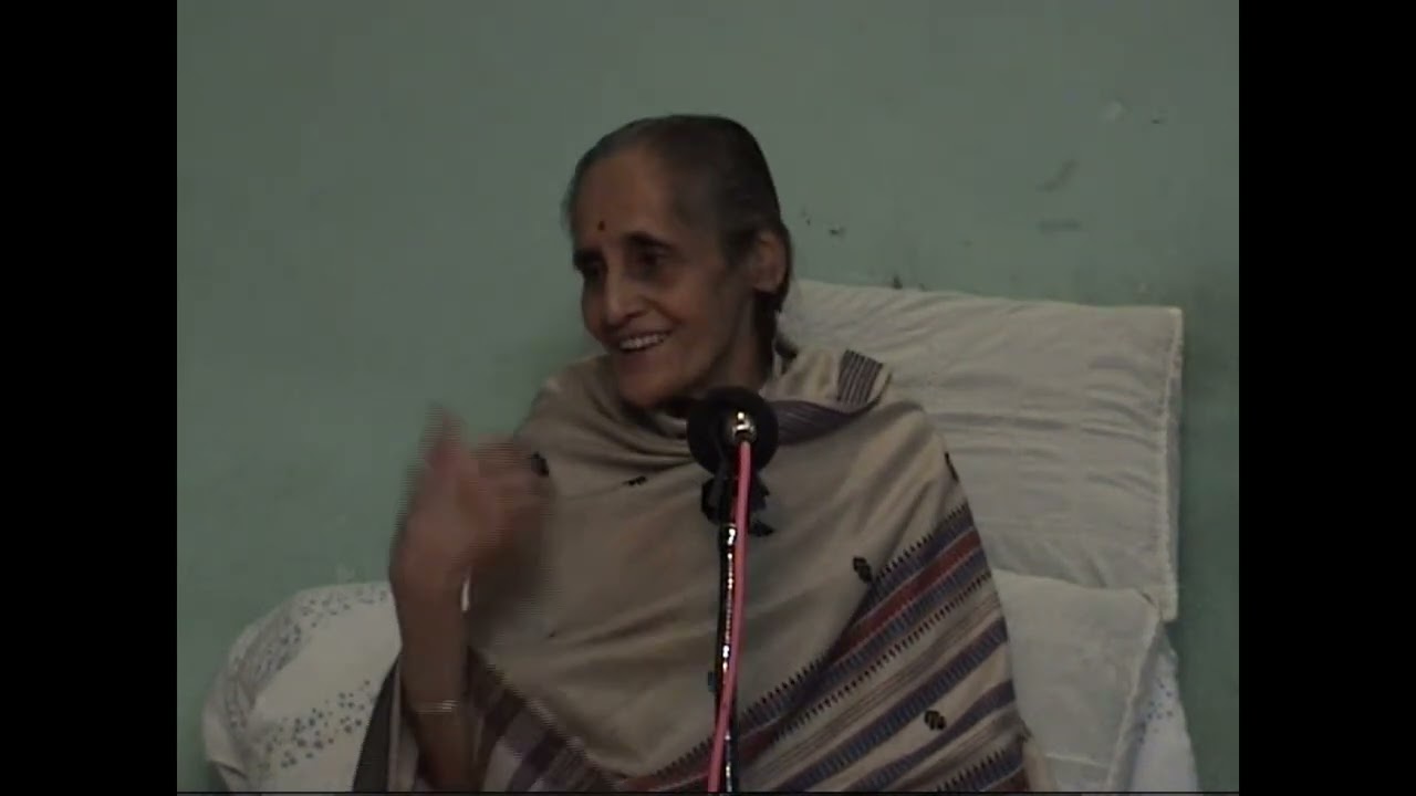 'मी' कर्ता म्हटलं कि दुःख आलं -पू.डॉ.सुषमाताई वाटवे -सत्संग भाग २/२  Pu.Dr.Sushamatai Watve-Satsang