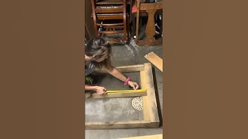 DIY Pallet Shelf!😀😎#diyhomedecor #diy #woodworking #shorts