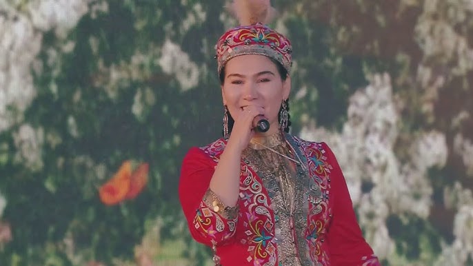 Қарау: Минет беруге арбады