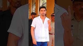Rambir Kapoor flaunts his finger after casting his vote today! 👆🏻💖 #ranbirkapoor #koimoi
