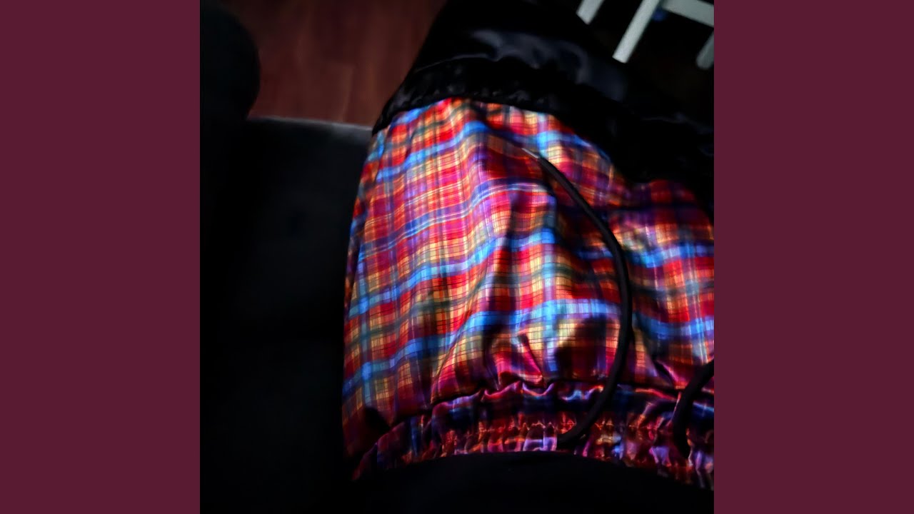 Guarda Bleed su YouTube Guarda Bleed su YouTube