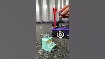 Testing the worlds smallest blender!