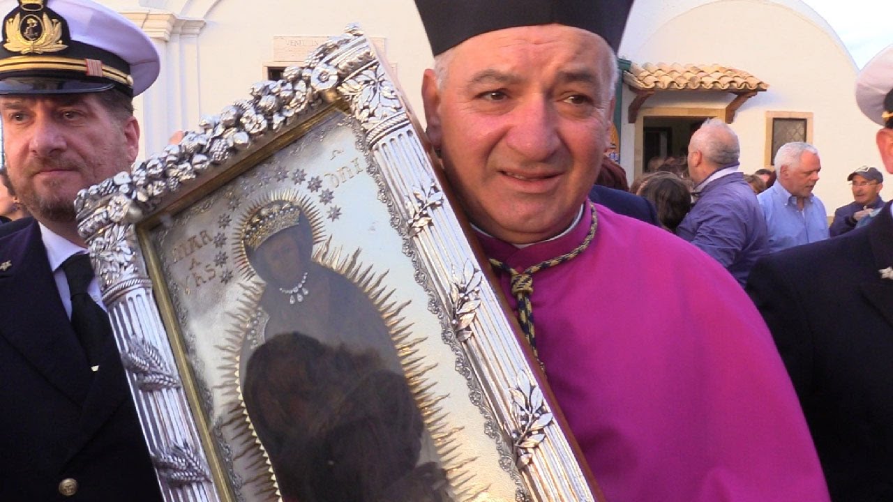 Il ritorno di Maria da Capo Colonna a Crotone