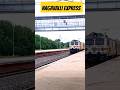 wap7 locomotive #nagavalli express #vtvlogscrossing # #viralvideo #indianrailways #viralshort #