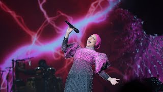 Madah Berhelah (Rock Version) - Anuar Ziana Zain Live KL