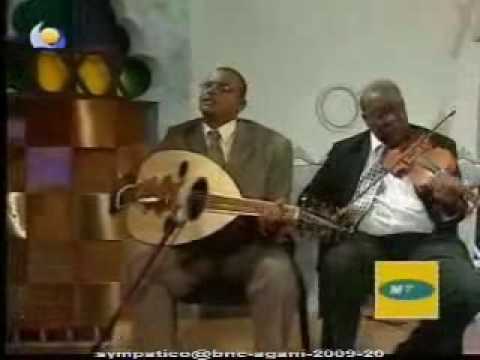 الموسيقار محمدية واوركسترا اغاني القمر في كنانة