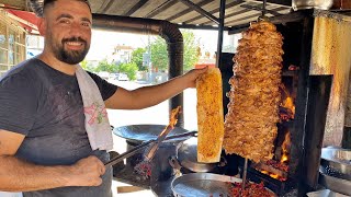 He Sells 300 Doner Kebabs A Day On The Street - Amazing Turkish Street Food