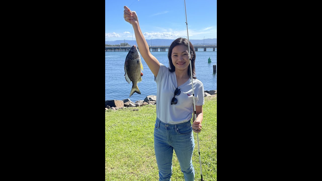 Windang Beach Tourist Park - Fishing Time 😊