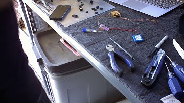 BMST (2014). Modifying Emotiv Epoc EEG 02