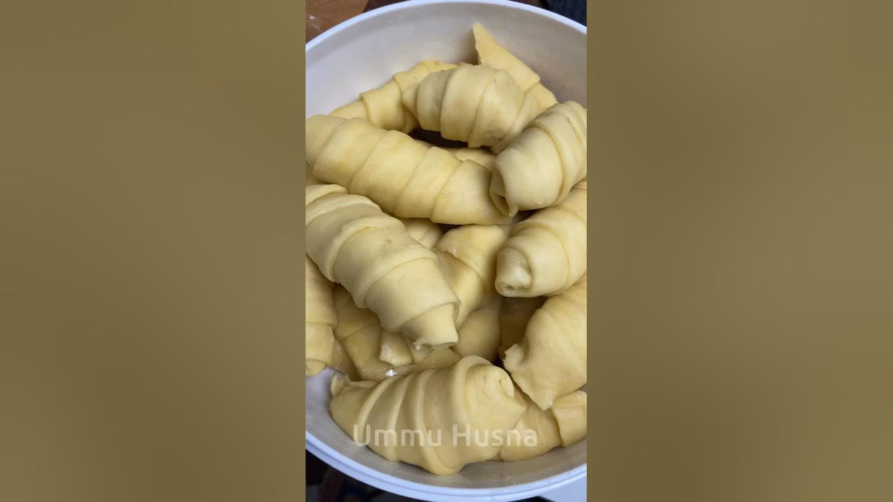 Resep pisang molen ala pedagang yg renyah tahan lama Resep pisang molen ala pedagang yg renyah tahan lama