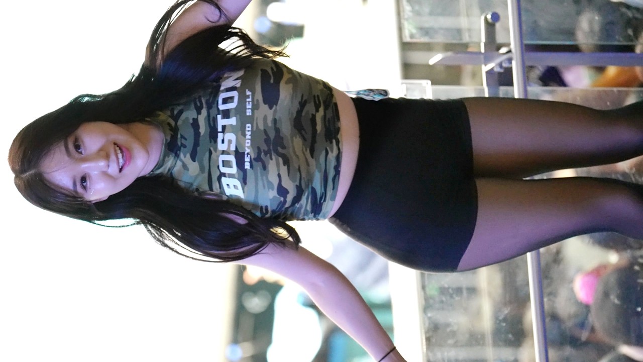 밀리터리 그 웅장함에 대하여 김현영 치어리더 직캠 Kim Hyun-Young Cheerleader 우리카드 250207 |4K