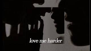 Ariana Grande-love me harder(sped up) Resimi