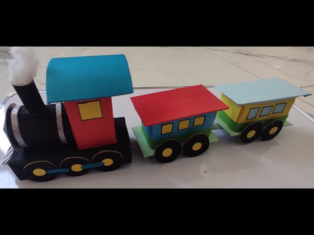 Cork Train with Moving Wheels - Craft Project Ideas