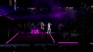 Taylor Swift, Hayley Kiyoko - Curious - Reputation Stadium Tour.