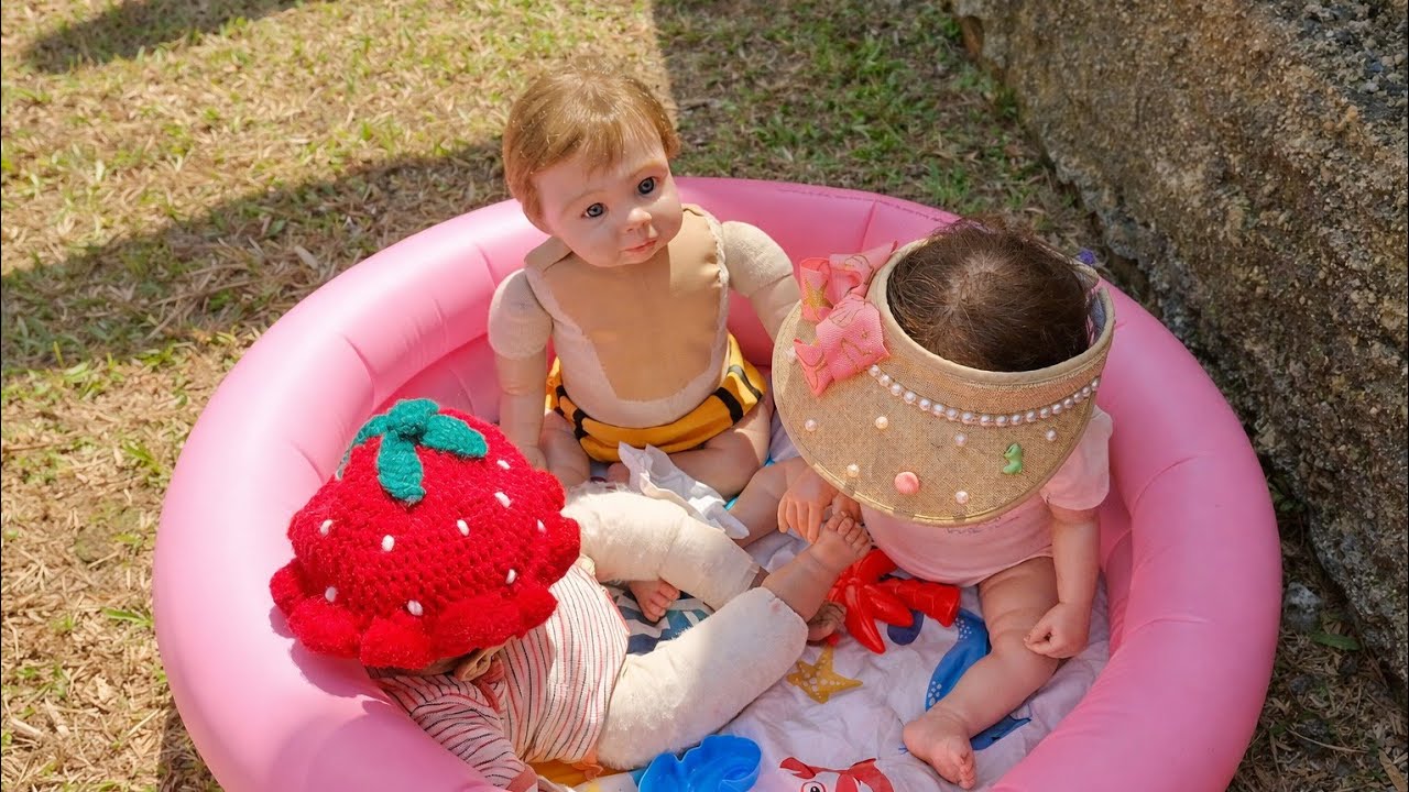 🌞Banho de piscina em um dia tranquilo de verão