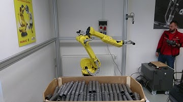 Robotic SK s.r.o. - Fanuc iRVision 3D Area Sensor & Bin Picking