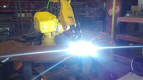 Fanuc Arc Mate 100 Mig Welding Robot (1)